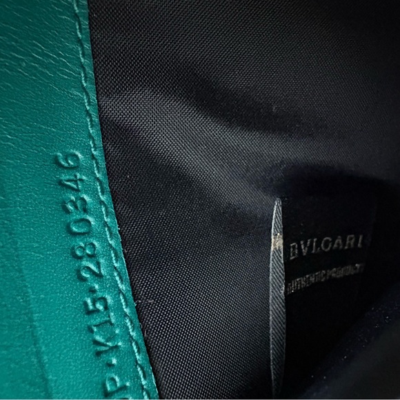 Authentic Bvlgari Serpenti Forever  Leather Zip Wallet - Picture 6 of 15